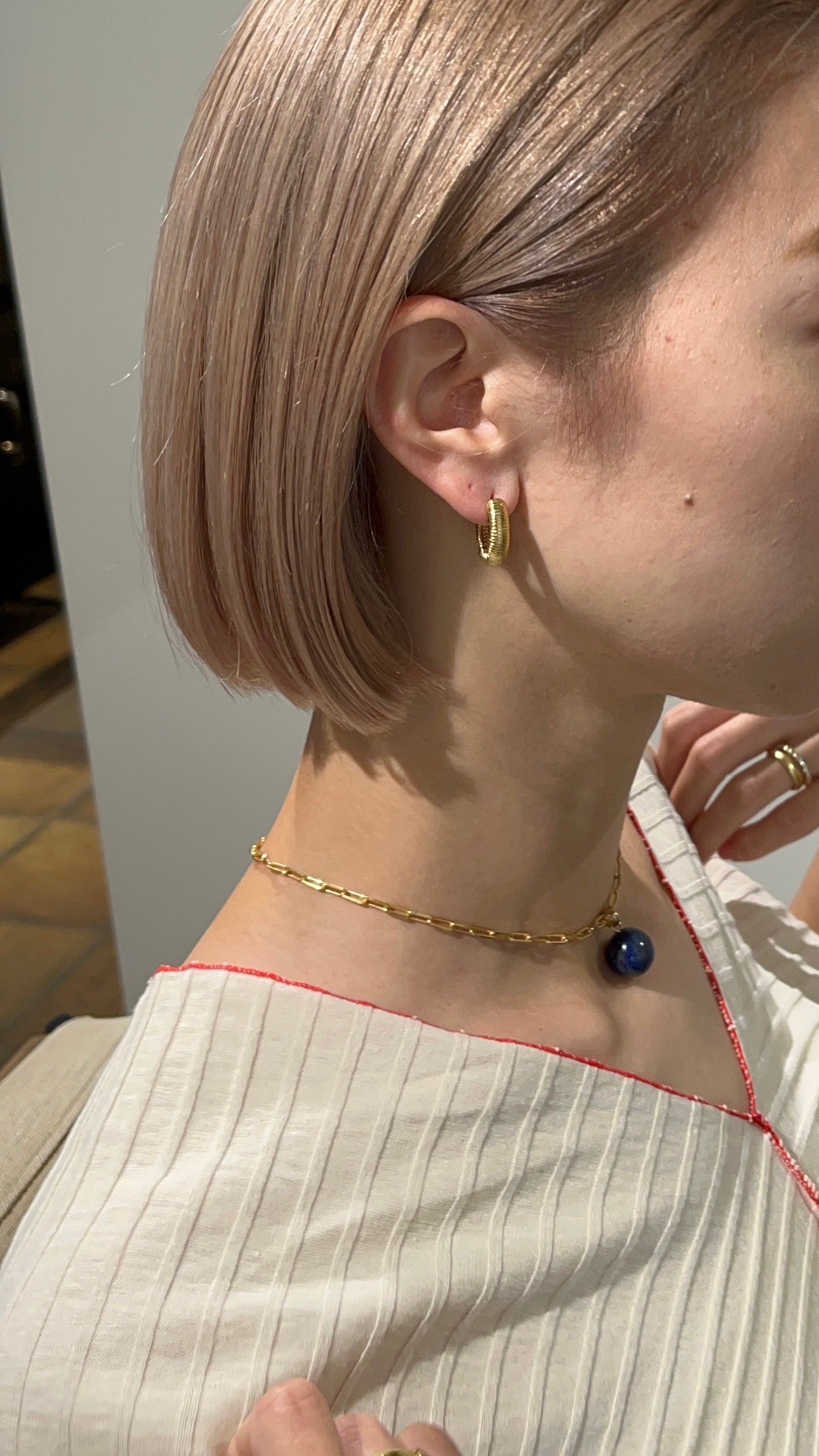 stone necklace 01