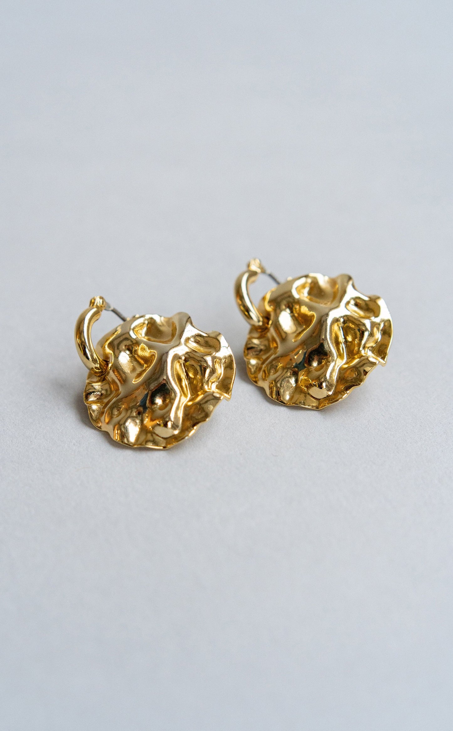 plate hoop pierce