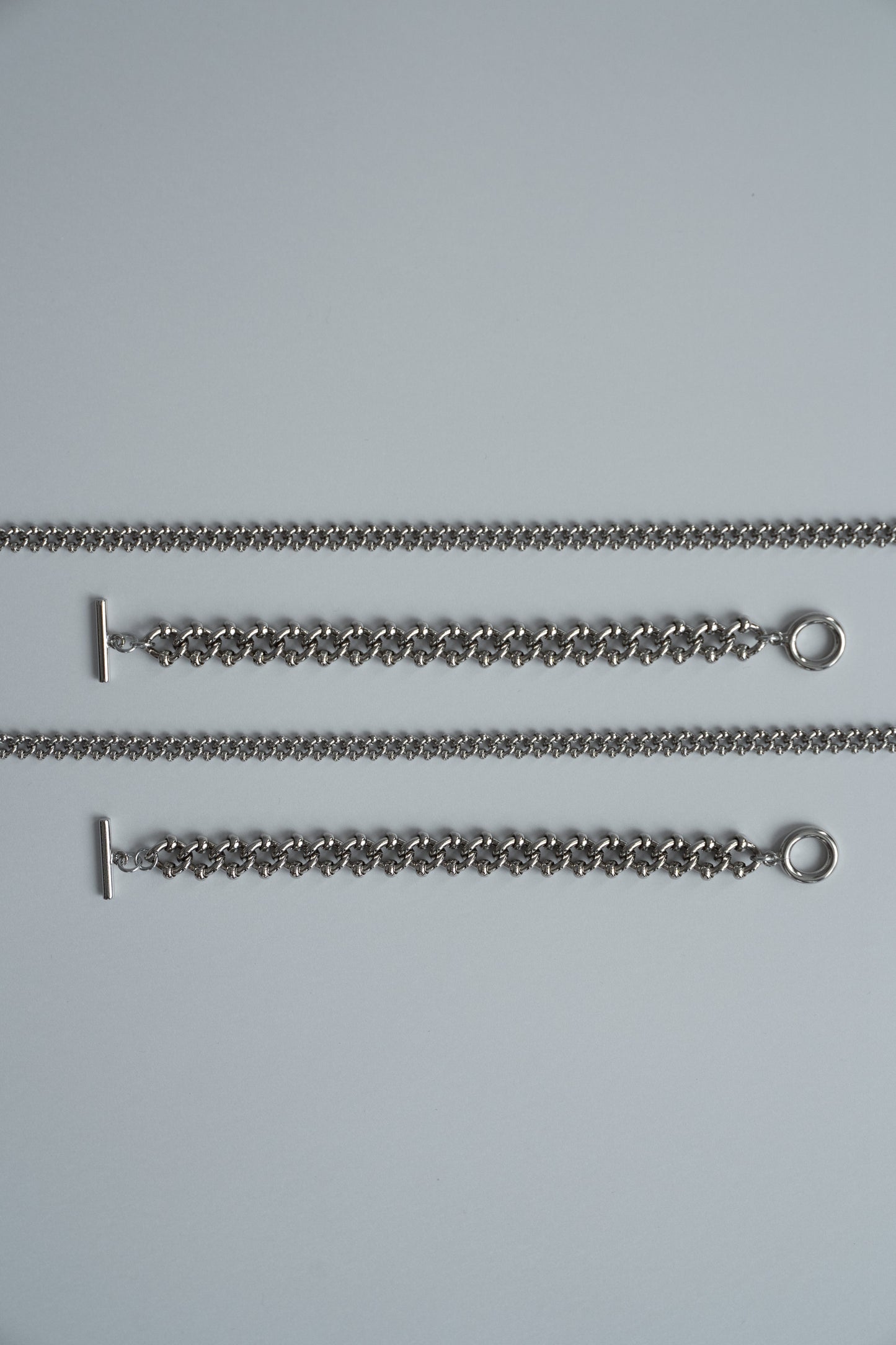 D chain bracelet