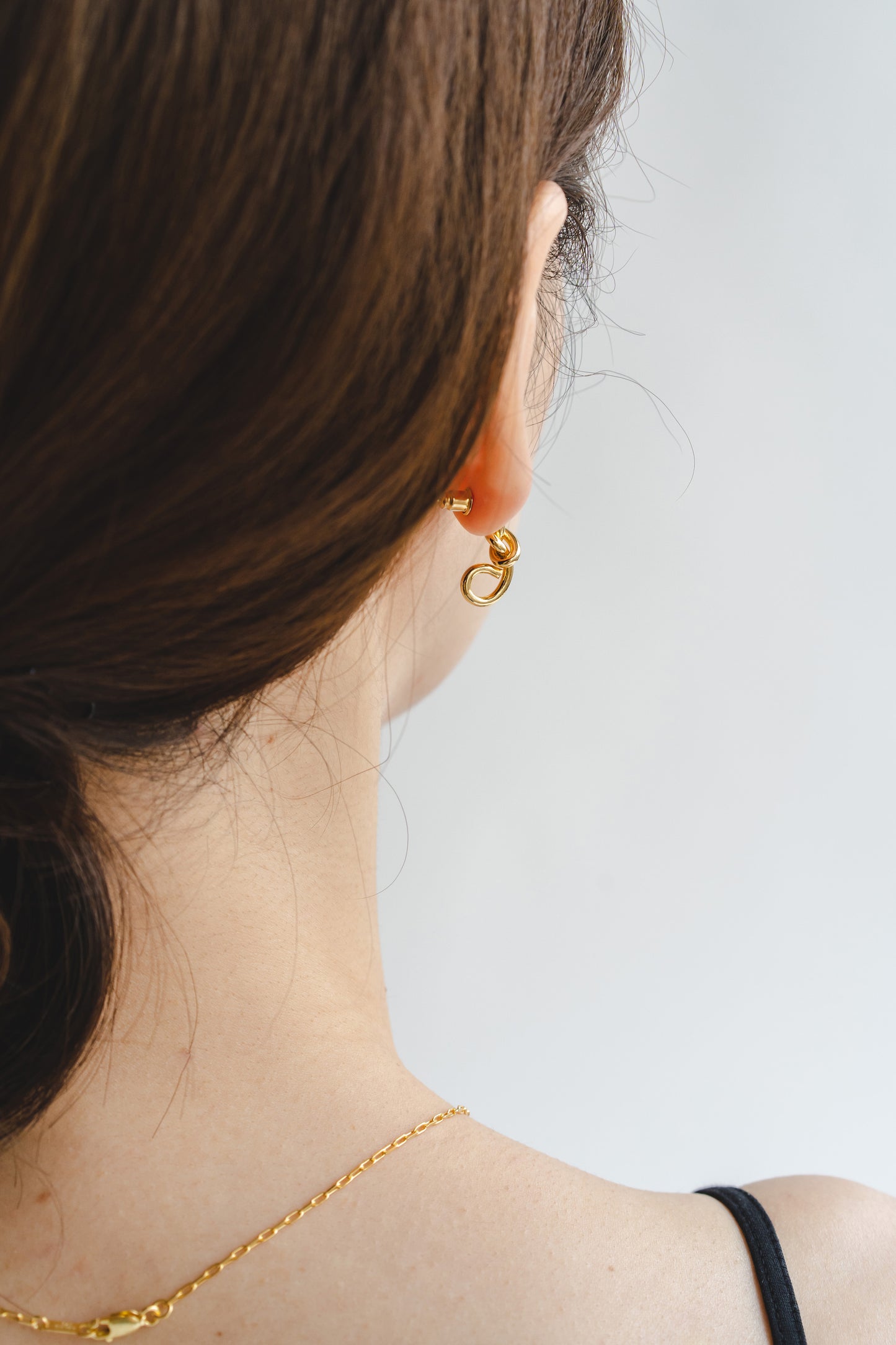 knot pierce