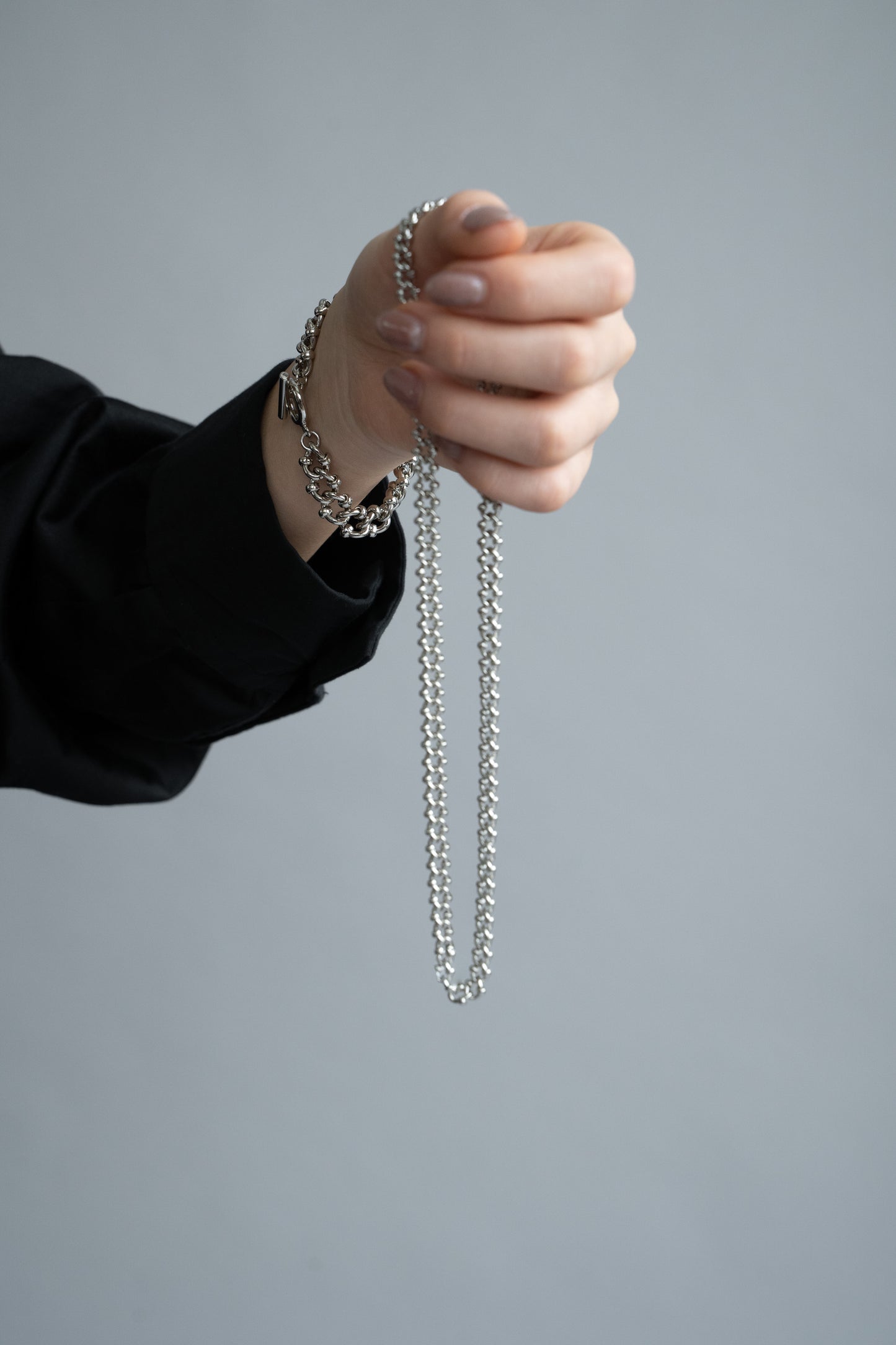 D chain bracelet