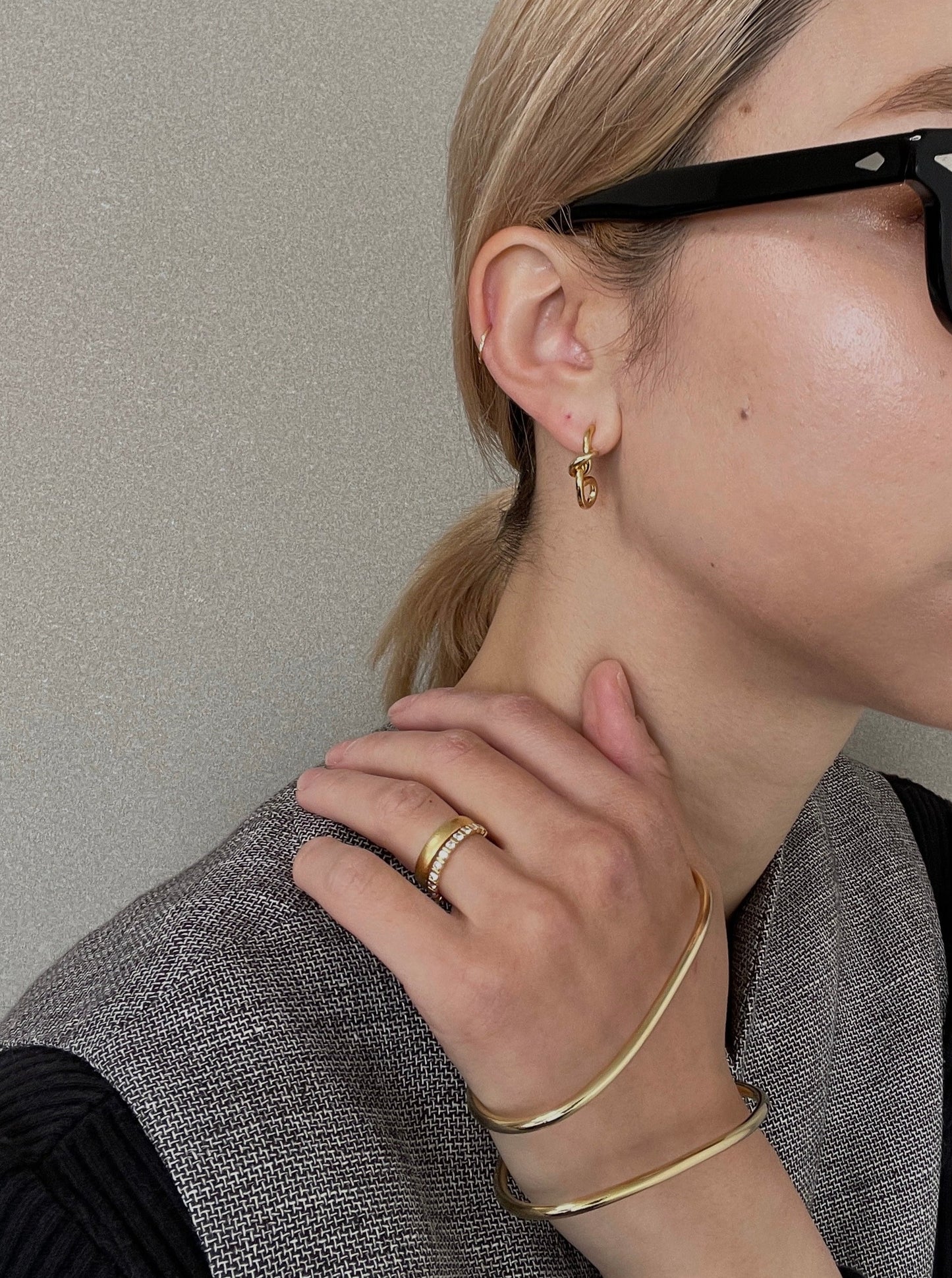 knot pierce